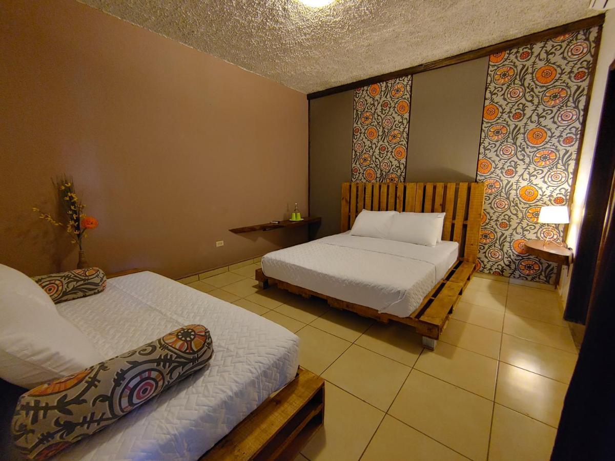 La Zona Hostel San Salvador Eksteriør bilde