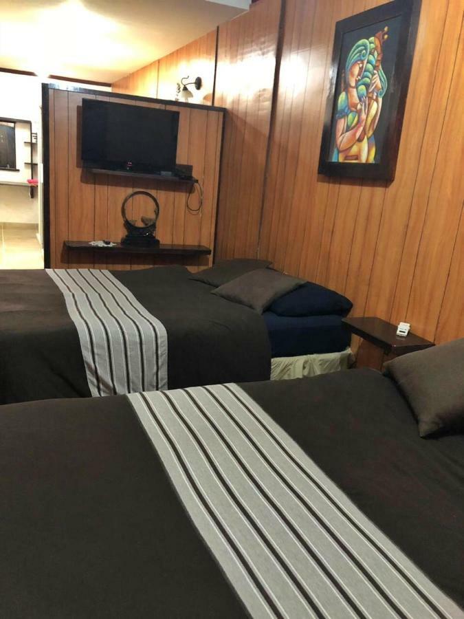 La Zona Hostel San Salvador Eksteriør bilde